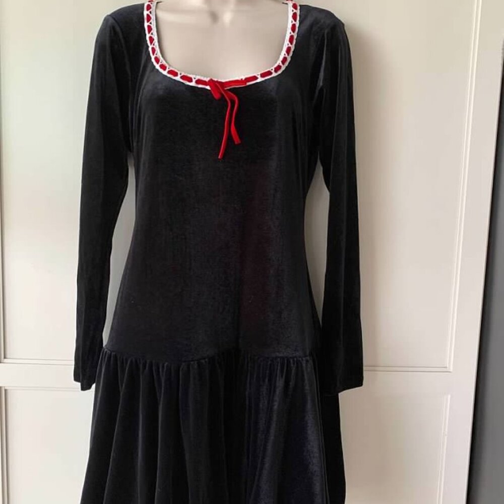 Alexia Admor Rach Lace Detail Black Velvet Dress-NWT SZ L & XL
